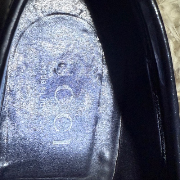 Men’s Gucci loafers, size 10D - Picture 4 of 8